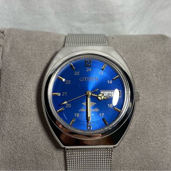 Vintage Automatic 1970s Citizen Mens Watch with Blue Face and Steel strap! - Picture 2 of 6